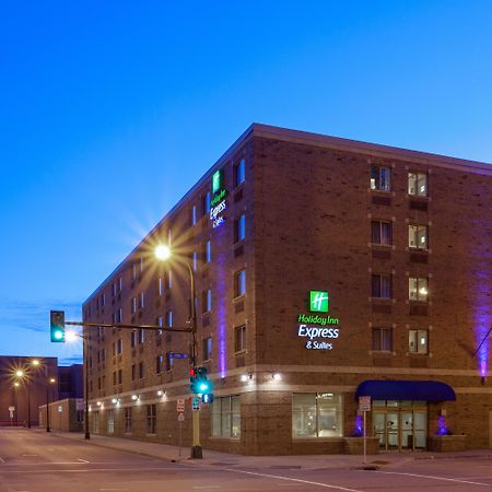 Holiday Inn Express Hotel & Suites Minneapolis-Downtown Convention Center By Ihg Kültér fotó